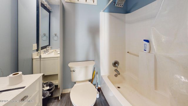 1835 42nd Avenue, Vero Beach, FL 32960