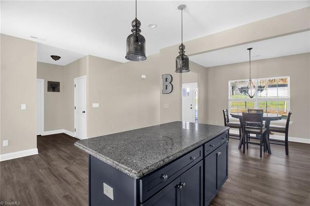 573 Mahogany Drive, Thomasville, NC 27360