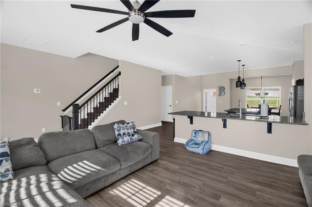 573 Mahogany Drive, Thomasville, NC 27360