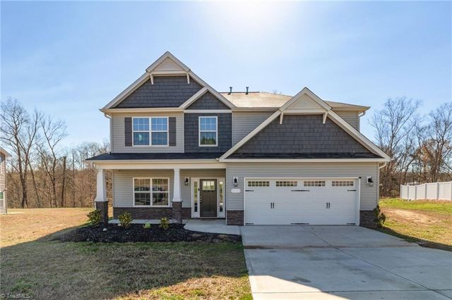 573 Mahogany Drive, Thomasville, NC 27360
