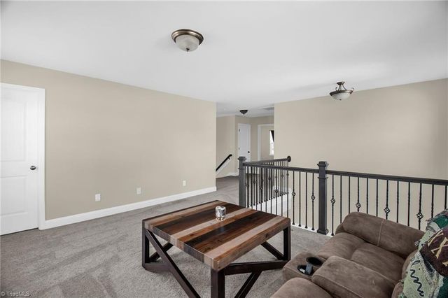 573 Mahogany Drive, Thomasville, NC 27360