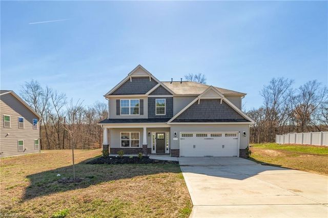 573 Mahogany Drive, Thomasville, NC 27360
