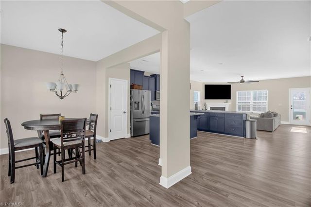 573 Mahogany Drive, Thomasville, NC 27360