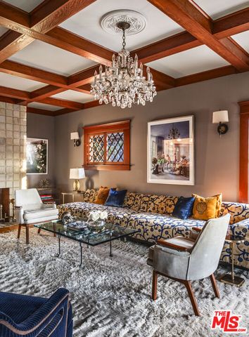 1716 S Hobart Boulevard, Los Angeles, CA 90006