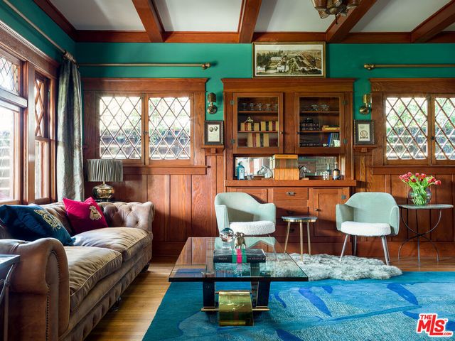 1716 S Hobart Boulevard, Los Angeles, CA 90006