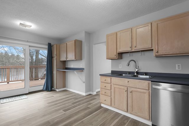 514 Lowell St, Methuen, MA 01844