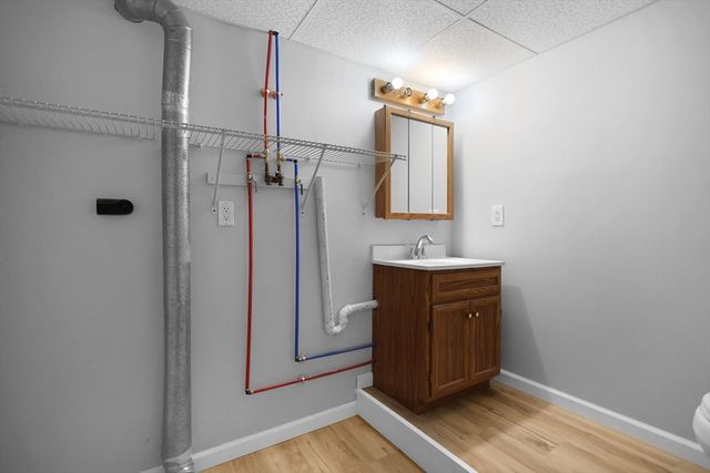 514 Lowell St, Methuen, MA 01844