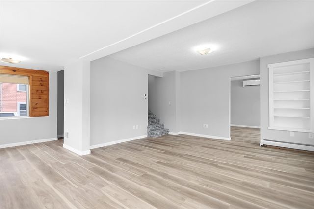 514 Lowell St, Methuen, MA 01844