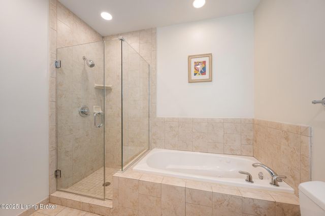 324 E Main St 401, Louisville, KY 40202