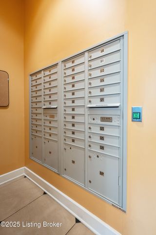 324 E Main St 401, Louisville, KY 40202