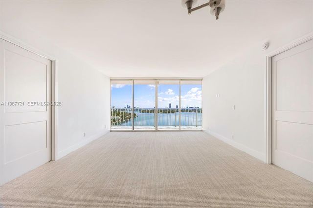 7601 E Treasure Dr 2319, North Bay Village, FL 33141