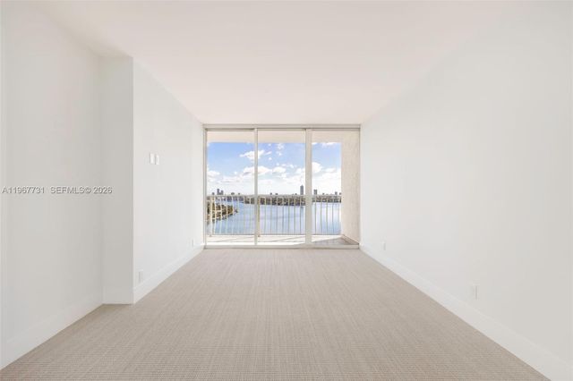 7601 E Treasure Dr 2319, North Bay Village, FL 33141