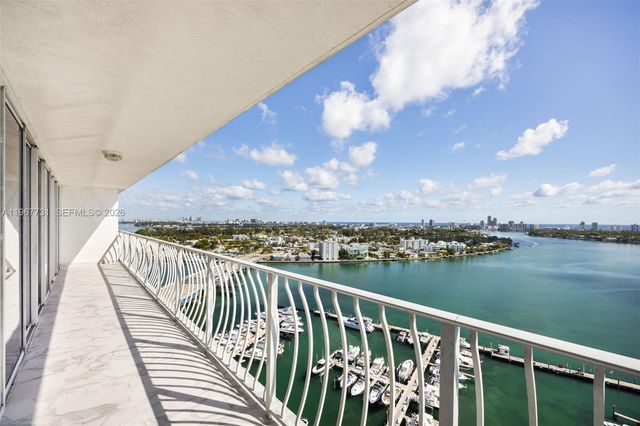 7601 E Treasure Dr 2319, North Bay Village, FL 33141