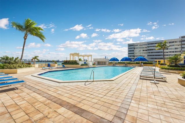 7601 E Treasure Dr 2319, North Bay Village, FL 33141