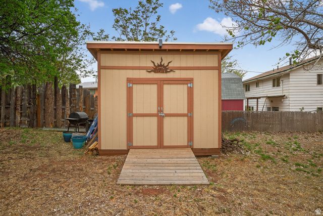 430 UTE CIR, Moab, UT 84532