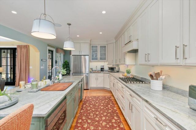 24 Brady Circle, Plaistow, NH 03865