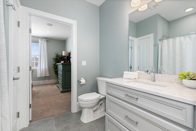 24 Brady Circle, Plaistow, NH 03865