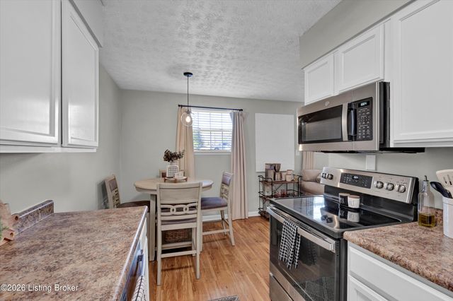 226 Middletown Square, Louisville, KY 40243