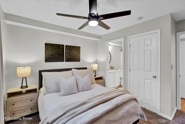 226 Middletown Square, Louisville, KY 40243