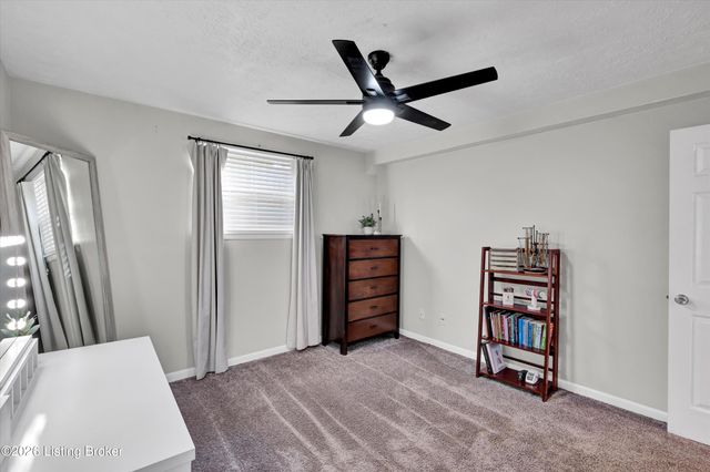 226 Middletown Square, Louisville, KY 40243