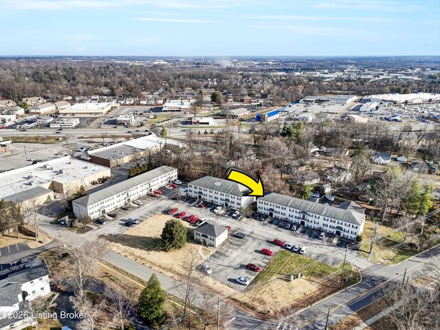 226 Middletown Square, Louisville, KY 40243