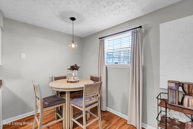 226 Middletown Square, Louisville, KY 40243