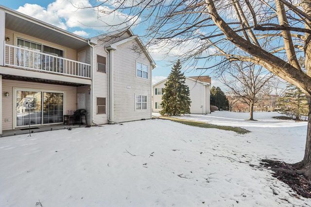 273 Kearney Way, Waunakee, WI 53597