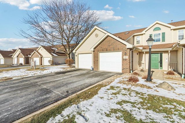 273 Kearney Way, Waunakee, WI 53597