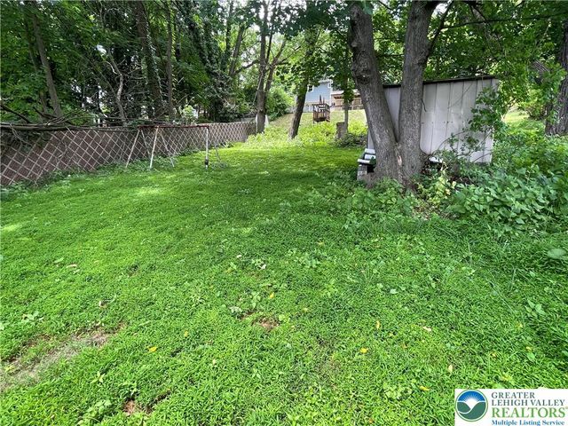 1043 Jeter Avenue, Fountain Hill Boro, PA 18015