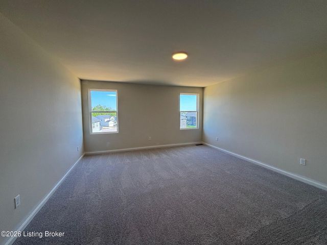258 Ardmore Crossing Dr, Shelbyville, KY 40065