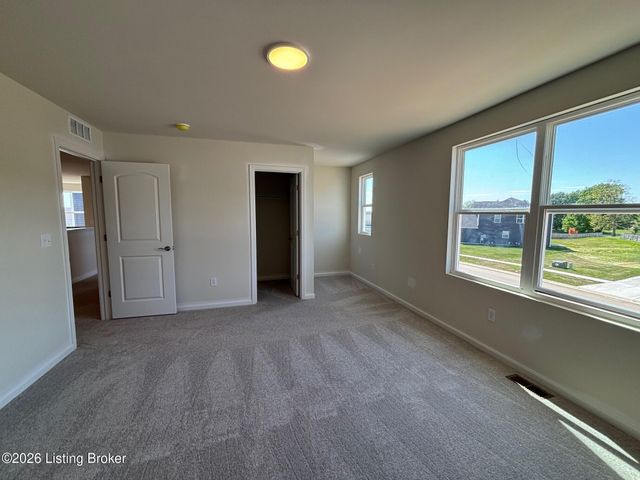 258 Ardmore Crossing Dr, Shelbyville, KY 40065
