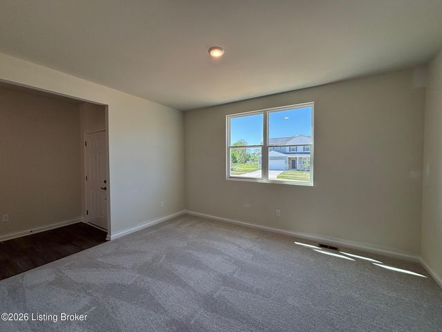 258 Ardmore Crossing Dr, Shelbyville, KY 40065