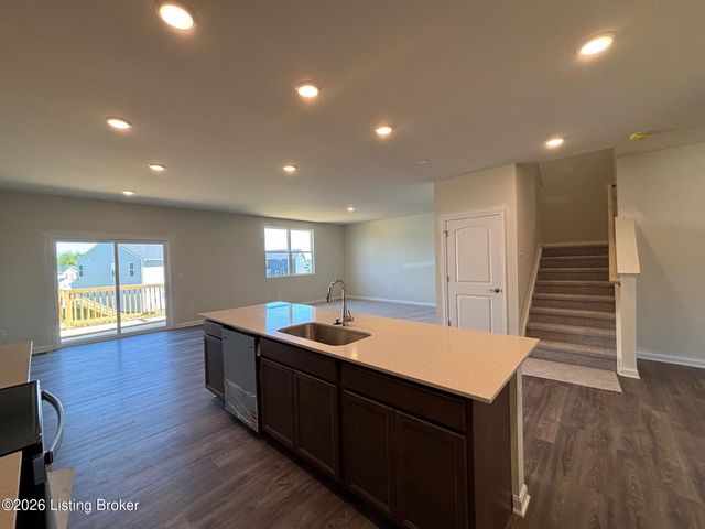 258 Ardmore Crossing Dr, Shelbyville, KY 40065