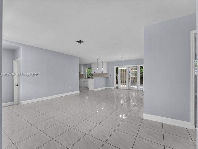 6525 SW 18th St, Miramar, FL 33023
