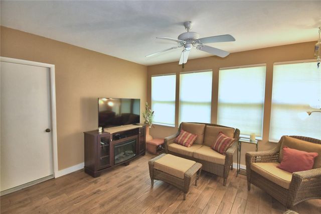 4860 GOLDENVIEW LANE, Lakeland, FL 33811