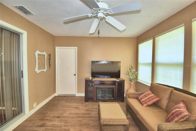 4860 GOLDENVIEW LANE, Lakeland, FL 33811