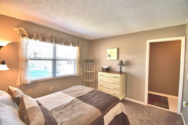 4860 GOLDENVIEW LANE, Lakeland, FL 33811