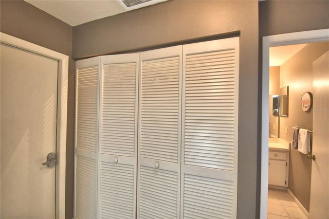 4860 GOLDENVIEW LANE, Lakeland, FL 33811