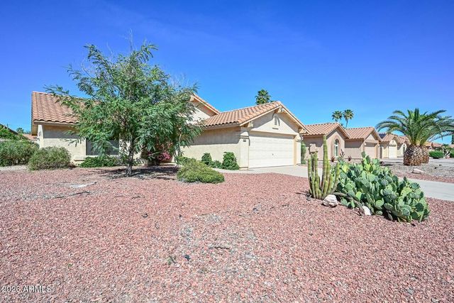 9232 W Behrend Drive, Peoria, AZ 85382