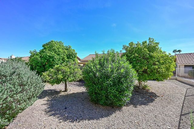 9232 W Behrend Drive, Peoria, AZ 85382