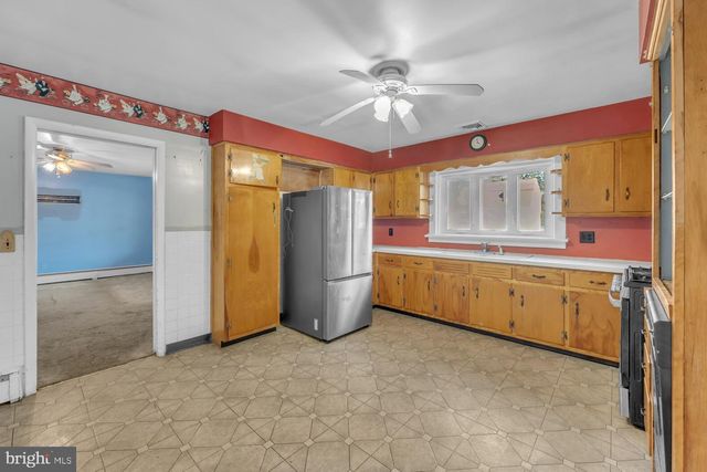 774 CHARLES ST, Burlington, NJ 08016