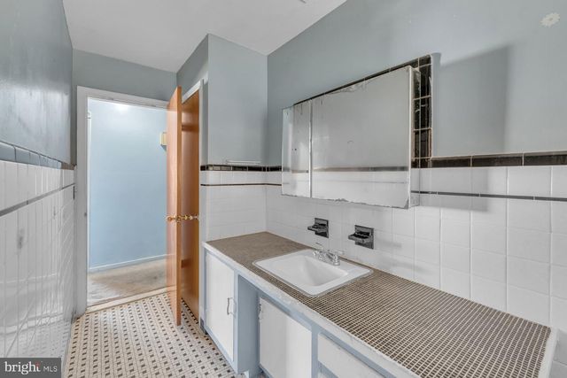 774 CHARLES ST, Burlington, NJ 08016