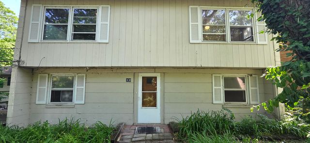 12 Sunset Trail, Portage, IN 46368