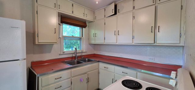 12 Sunset Trail, Portage, IN 46368