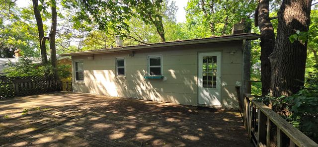 12 Sunset Trail, Portage, IN 46368
