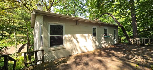 12 Sunset Trail, Portage, IN 46368