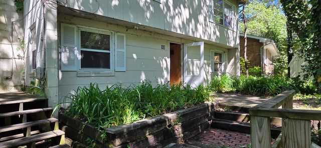 12 Sunset Trail, Portage, IN 46368
