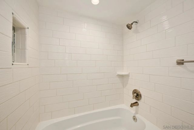 3101 Sirena Vista 129, Carlsbad, CA 92009