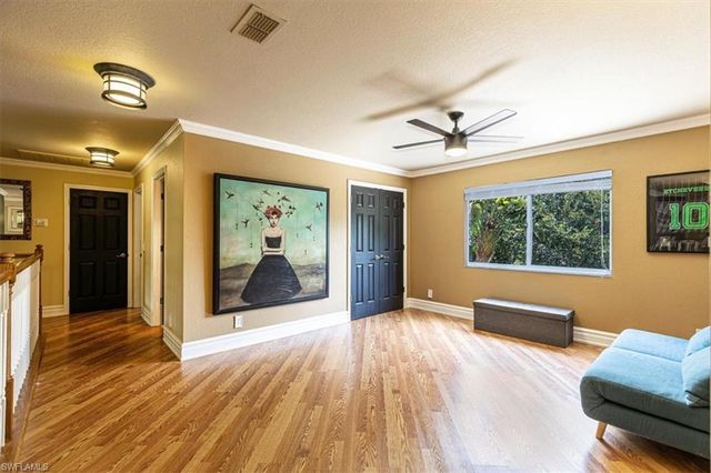 120 Burnt Pine DR, Naples, FL 34119