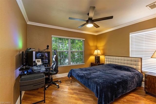 120 Burnt Pine DR, Naples, FL 34119